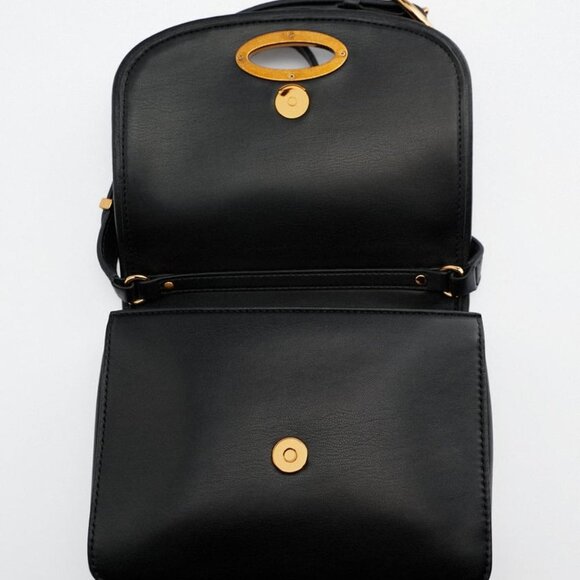 NWT Genuine Leather Crossbody Bag. - Picture 3 of 9